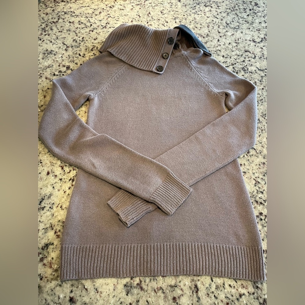 Women's gap cotton thick knit Taupe Button-Up Sweater size S tall - Picture 2 of 6